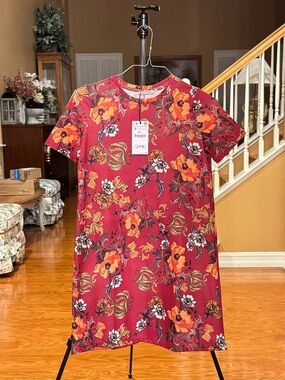 Zara Trafaluc Burgundy Floral Tee with Orange & Yellow Accents